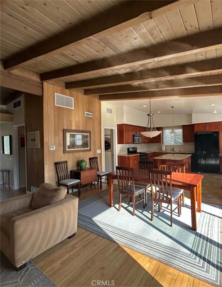 5835 Babbitt Avenue - Photo 1