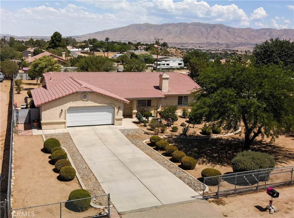 8871 Avocado Avenue - Photo 1