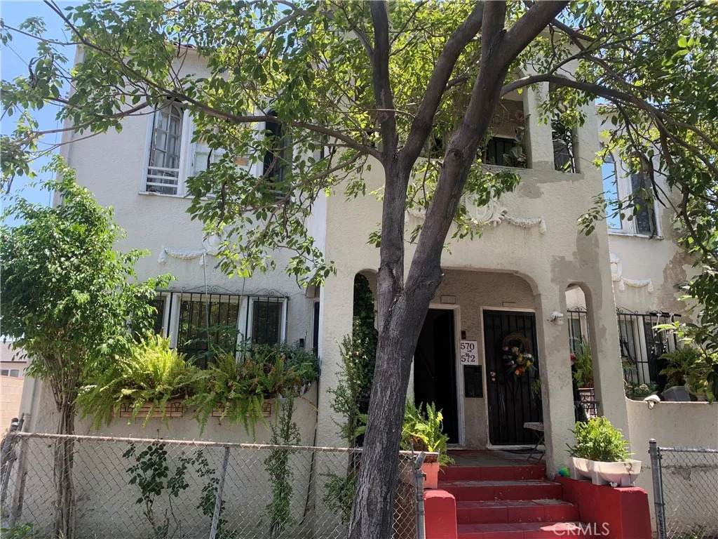 574 St Louis Street - Photo 1