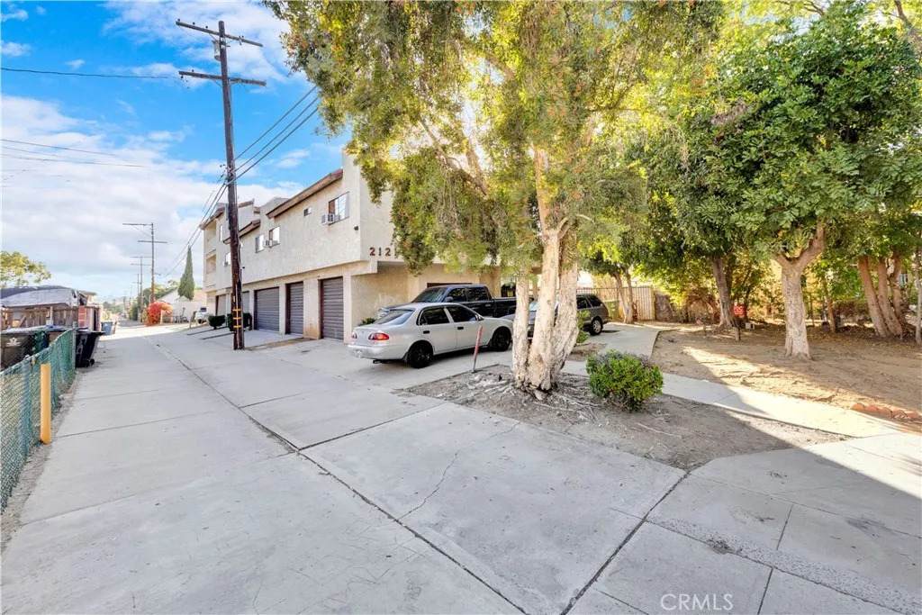 2121 El Paseo - Photo 1