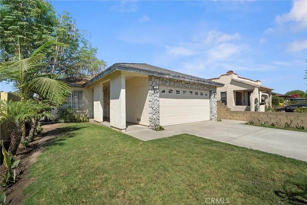 18403 Devlin Avenue - Photo 1