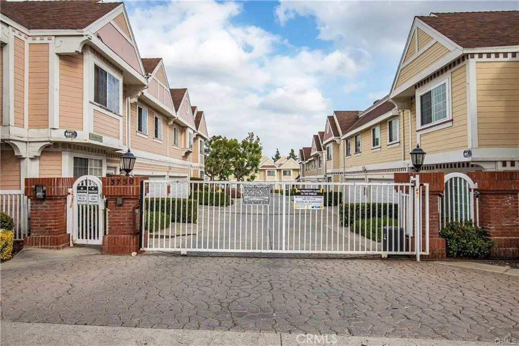 13750 Hubbard Street - Photo 1