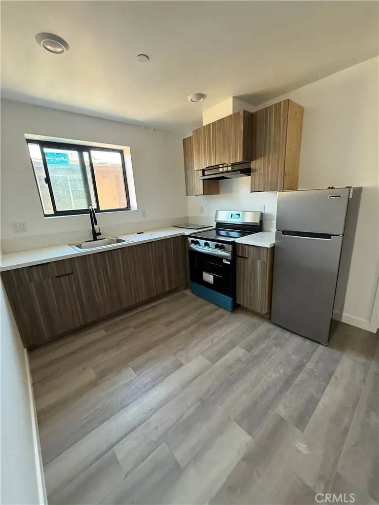 2341 Sheridan Street - Photo 1