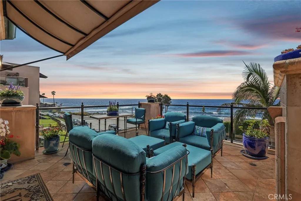 357 Coast Boulevard - Photo 1