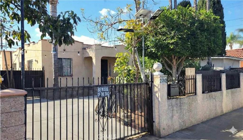 2712 California Street - Photo 1