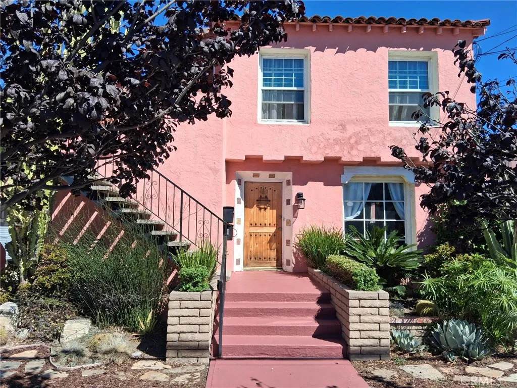 480 Cherry Ave. - Photo 1