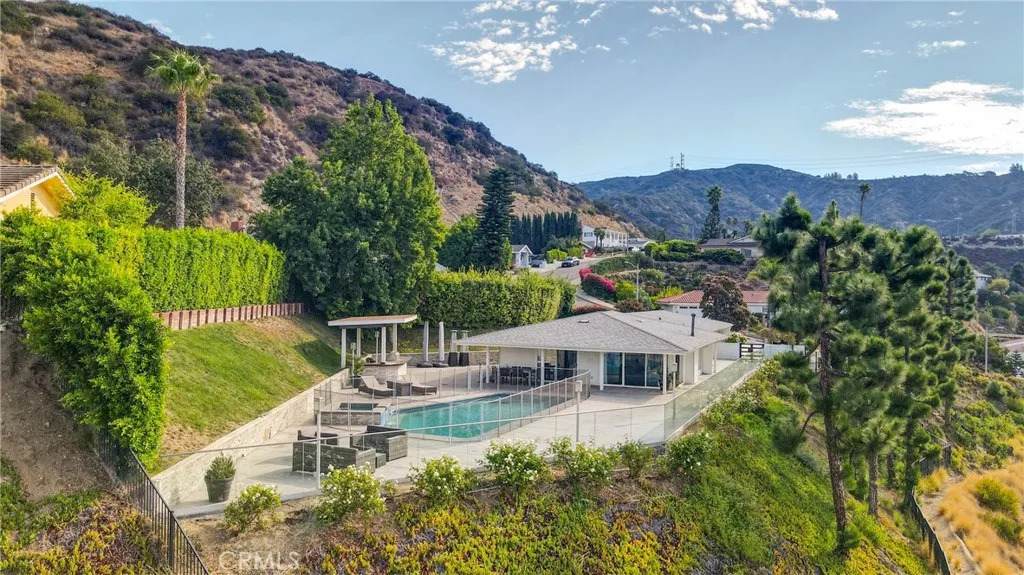 2461 Allanjay Place - Photo 1