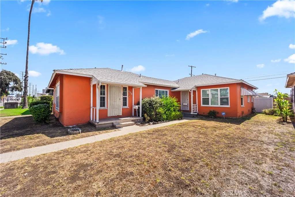 3314 W Imperial Hwy - Photo 1