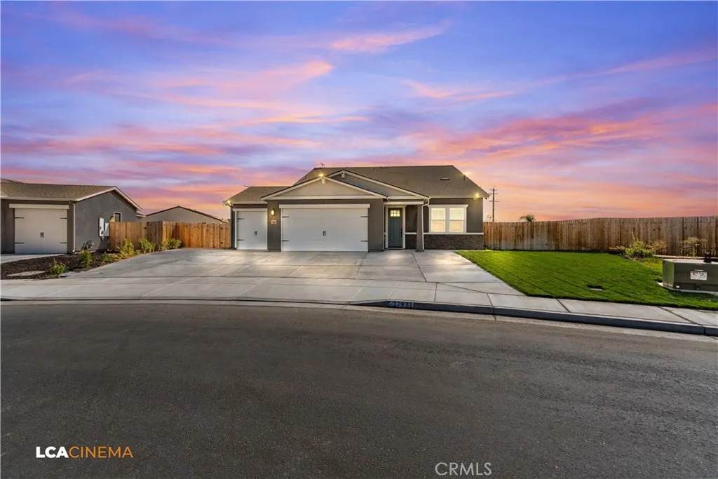 7931 Savannah Height Avenue - Photo 1