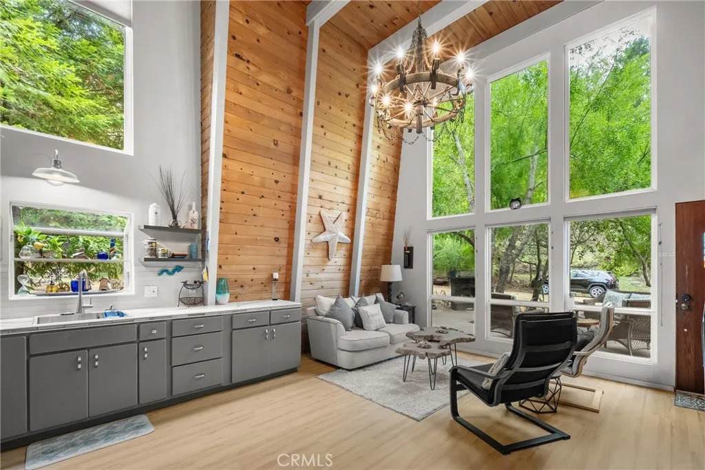 1730 Langton - Photo 1