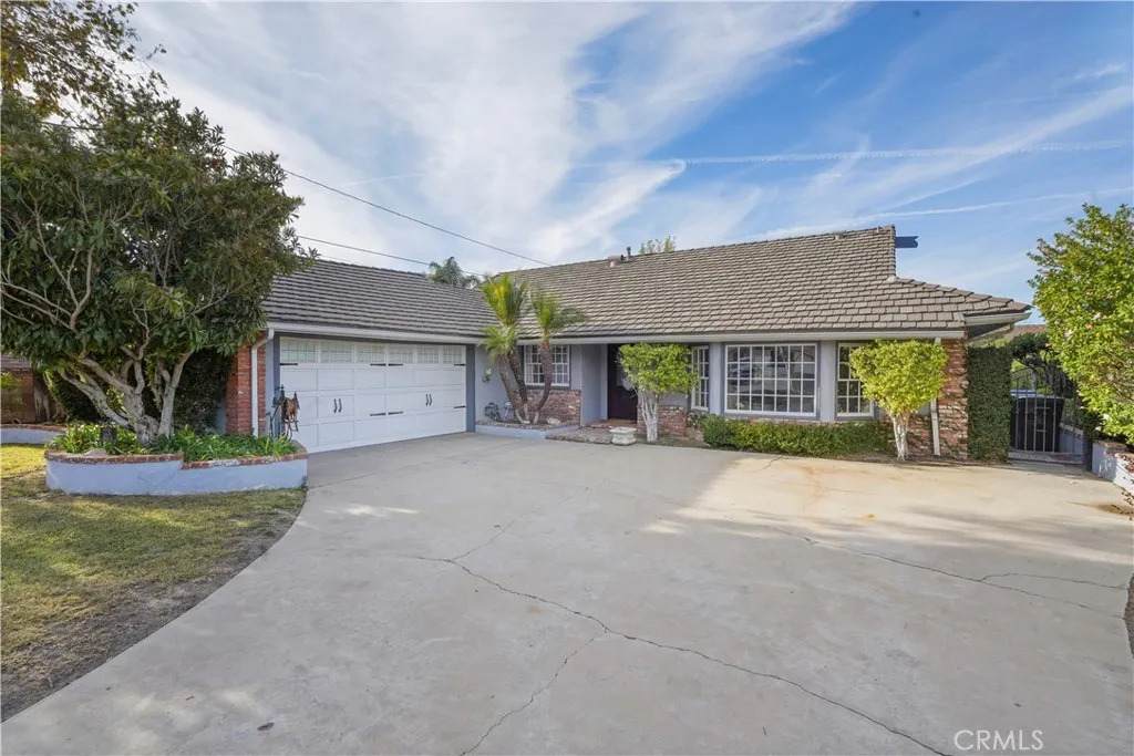 12281 Woodley Avenue - Photo 1