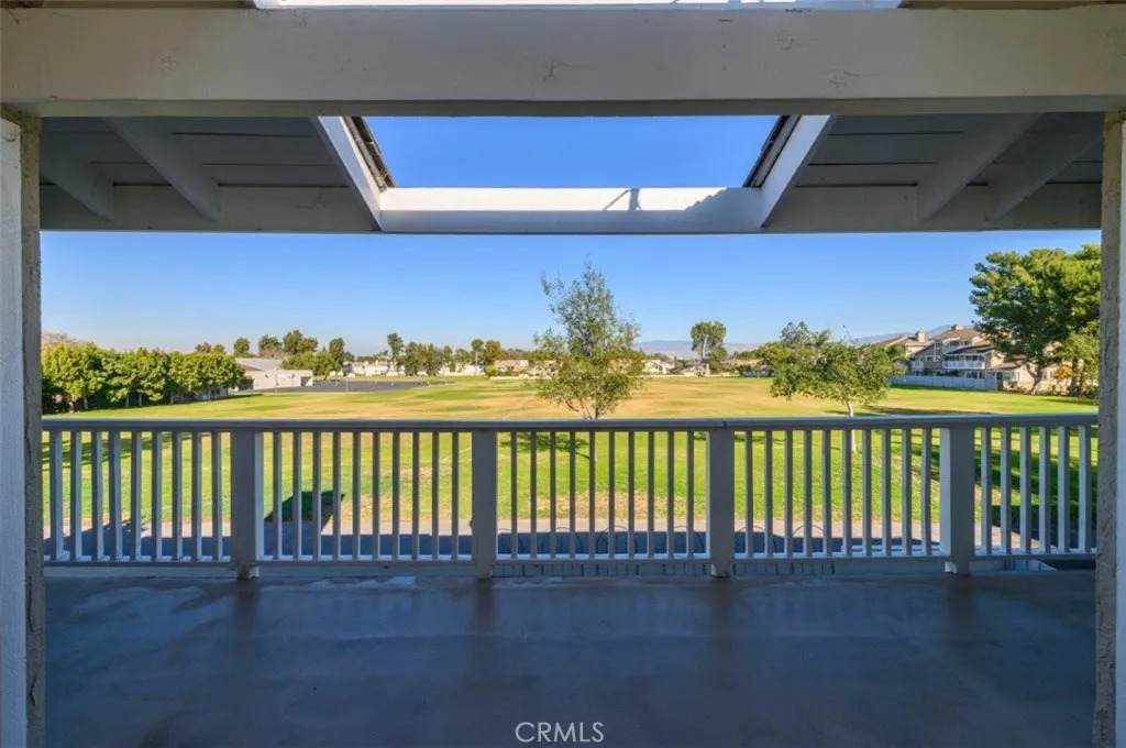 42 Lakeview - Photo 1