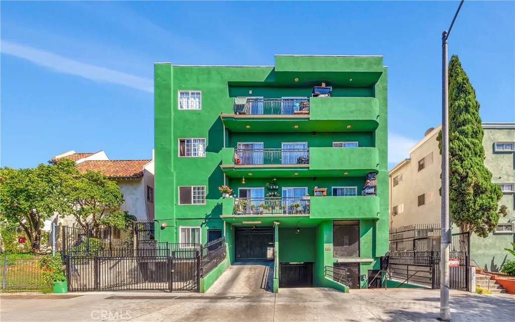 316 New Hampshire - Photo 1