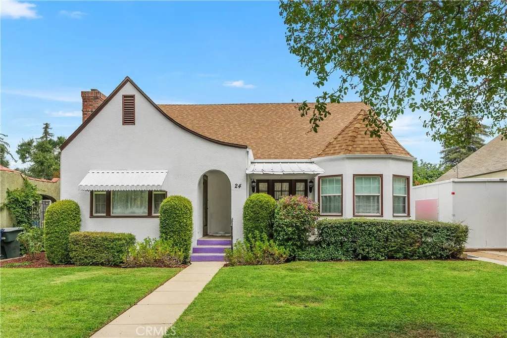 24 Buena Vista Street - Photo 1