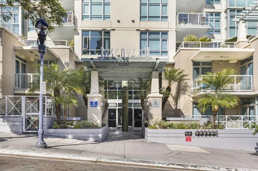 850 Beech Street - Photo 1