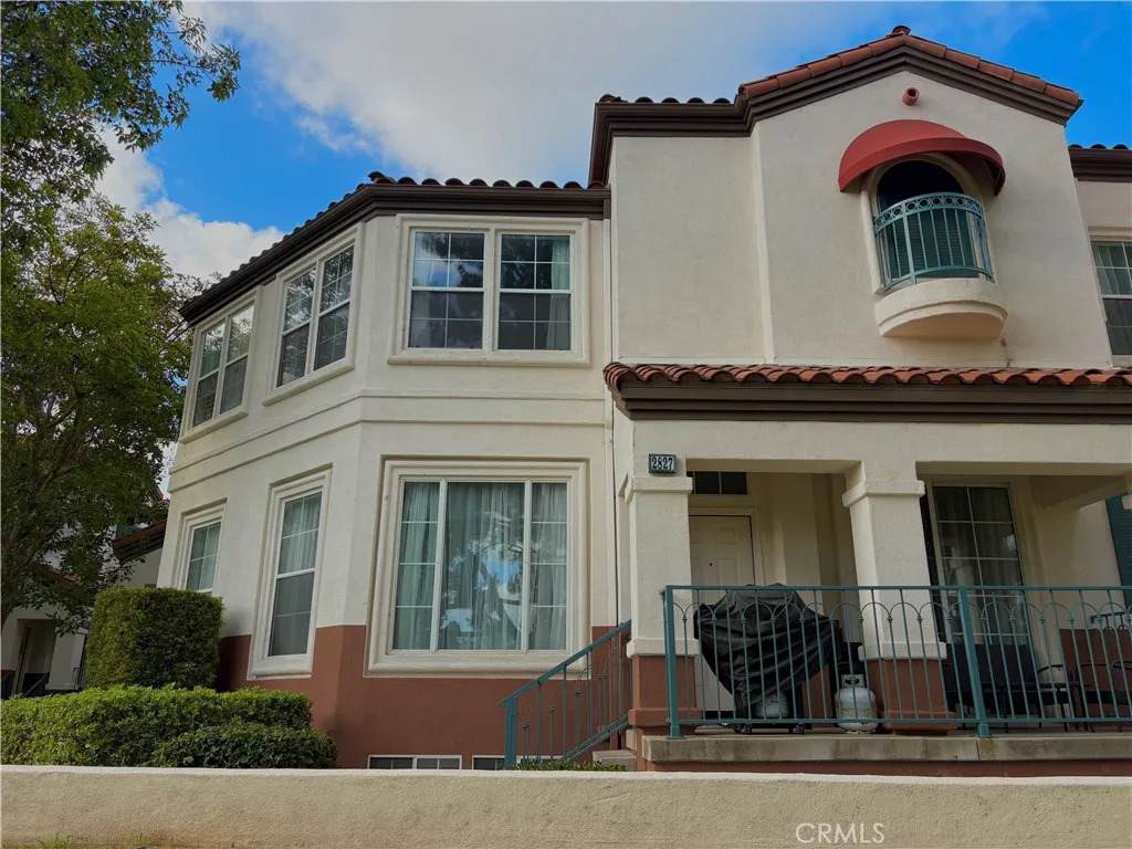 2827 Player - Photo 1