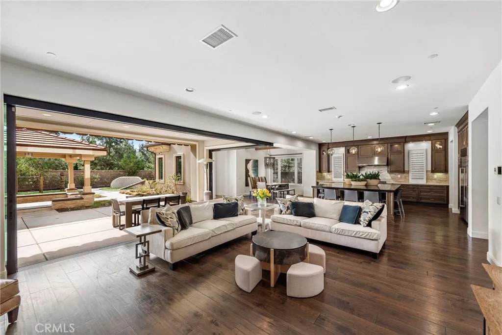 106 Orchid - Photo 1