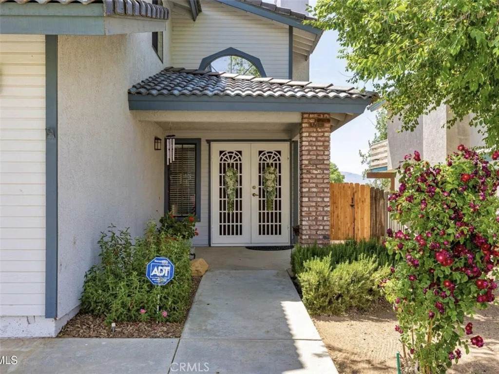 21109 Windsong - Photo 1