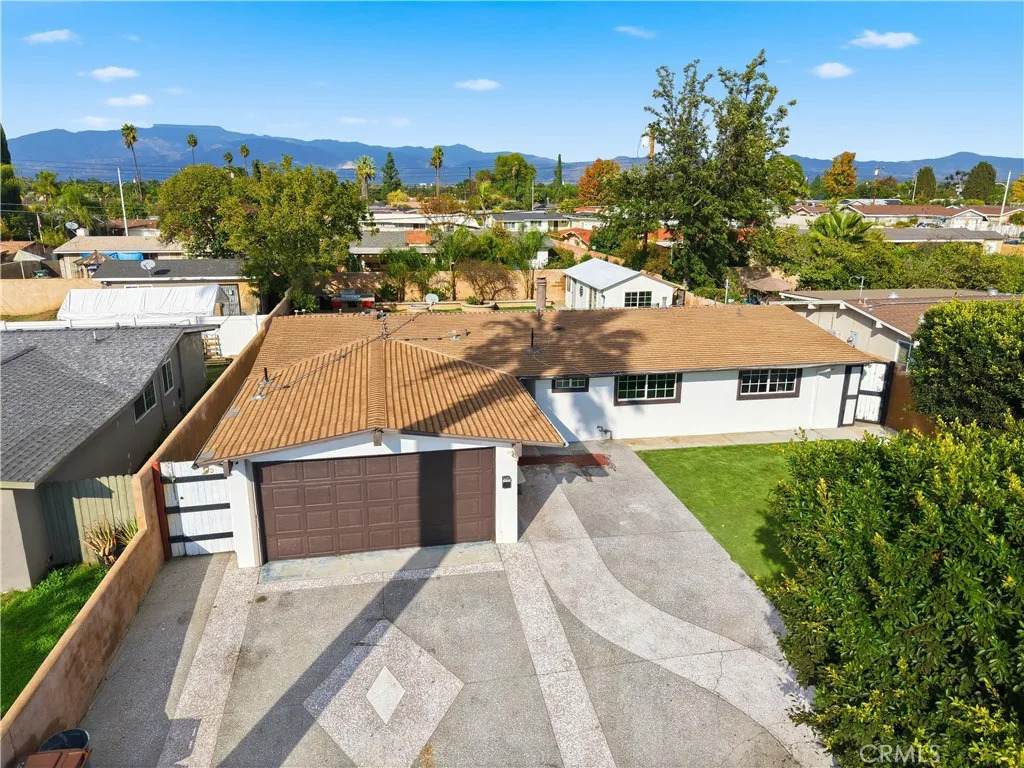 16249 Fellowship - Photo 1