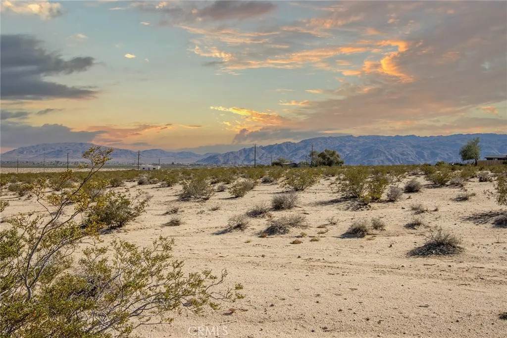 1111 Desert Heights - Photo 1