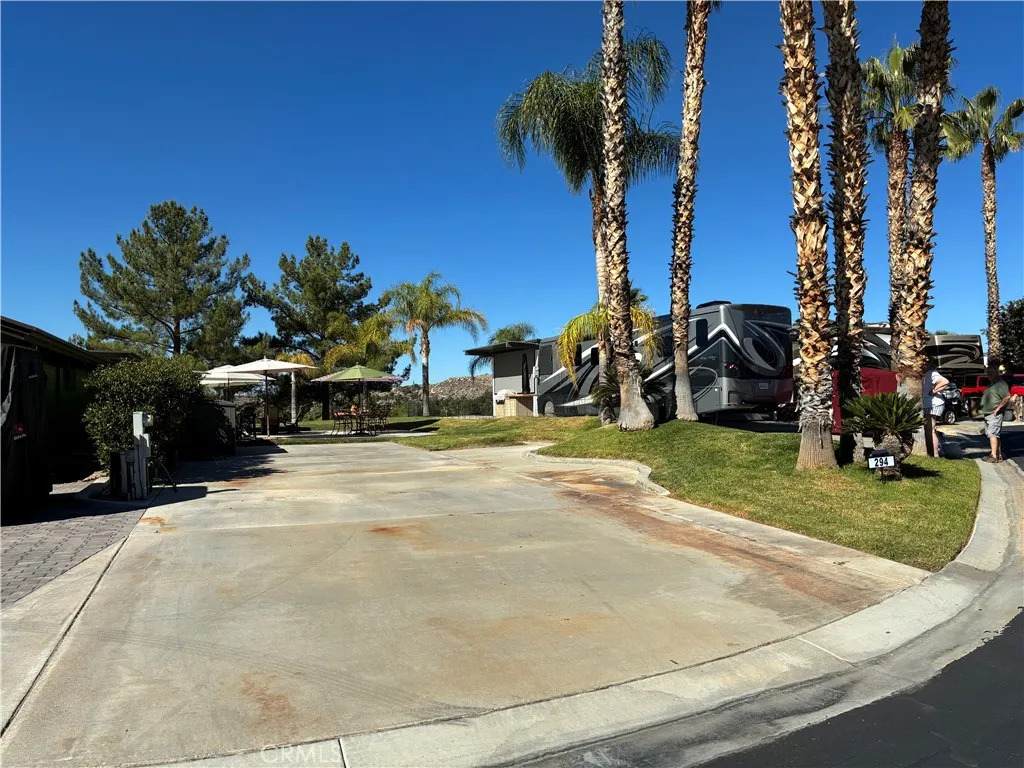 https://bt-photos.global.ssl.fastly.net/sandiego/orig_boomver_2_306584661-1.jpg