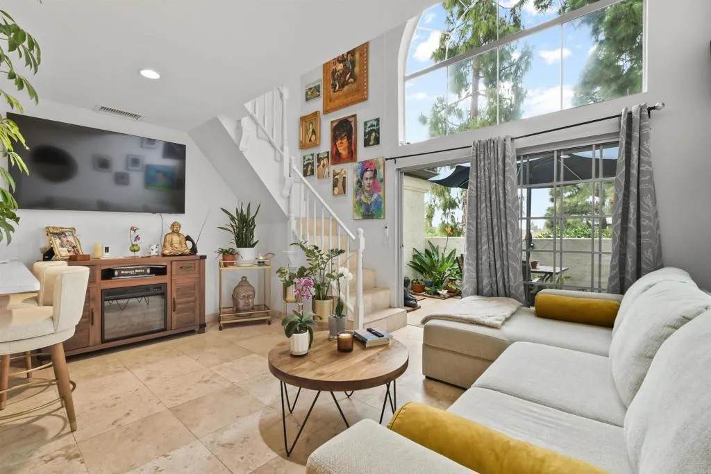 760 Eastshore Ter - Photo 1