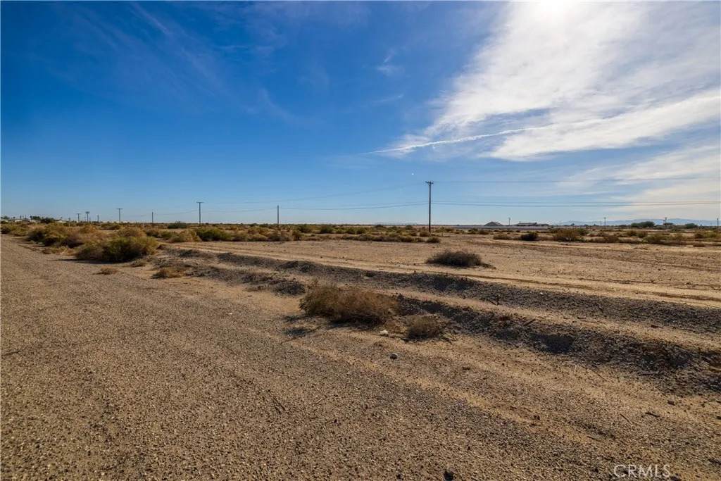 2537 Aberdeen - Photo 1