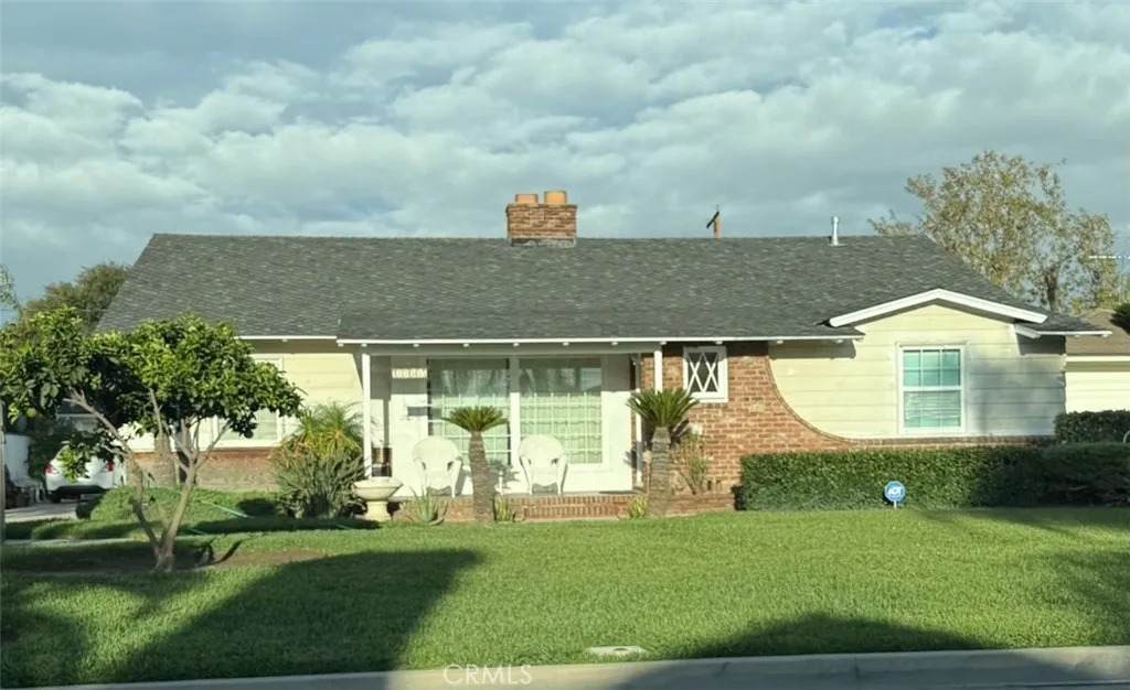 10005 Birchdale - Photo 1