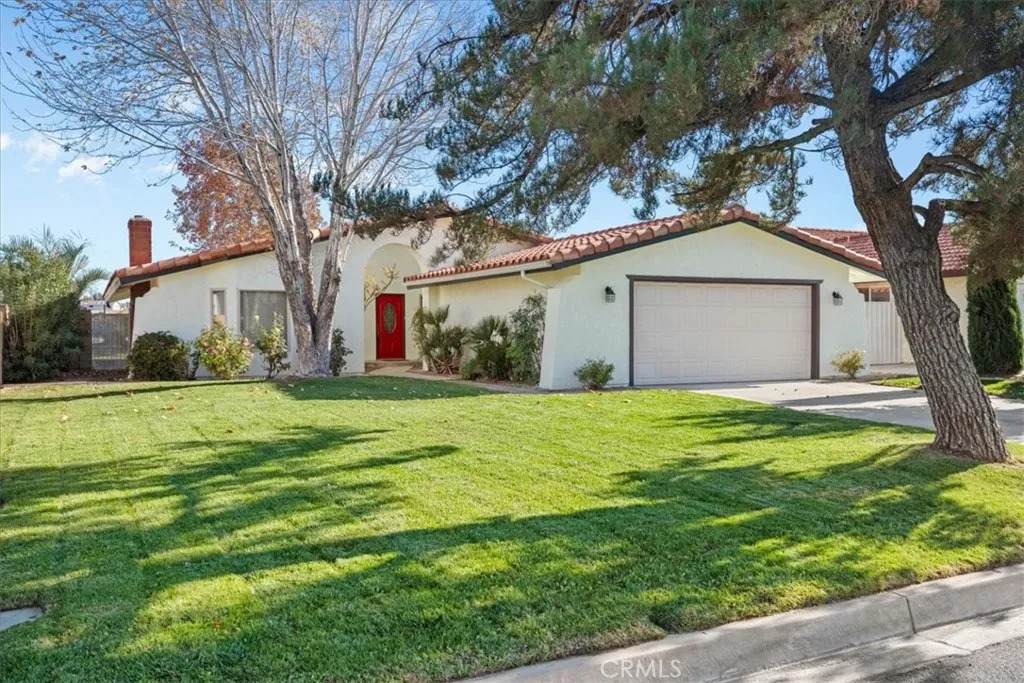 13275 Riverview - Photo 1