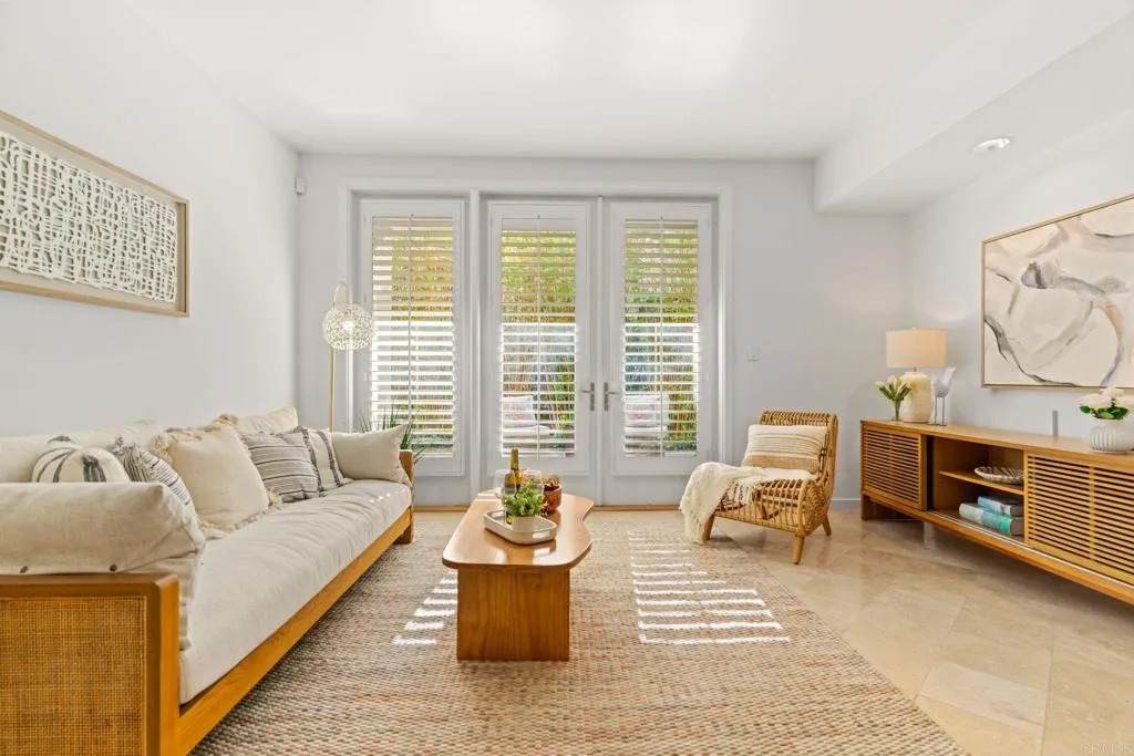 5410 La Jolla Boulevard - Photo 1