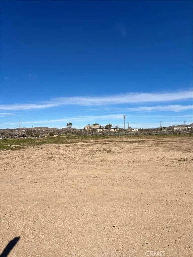 21012 Stoddard Wells - Photo 1
