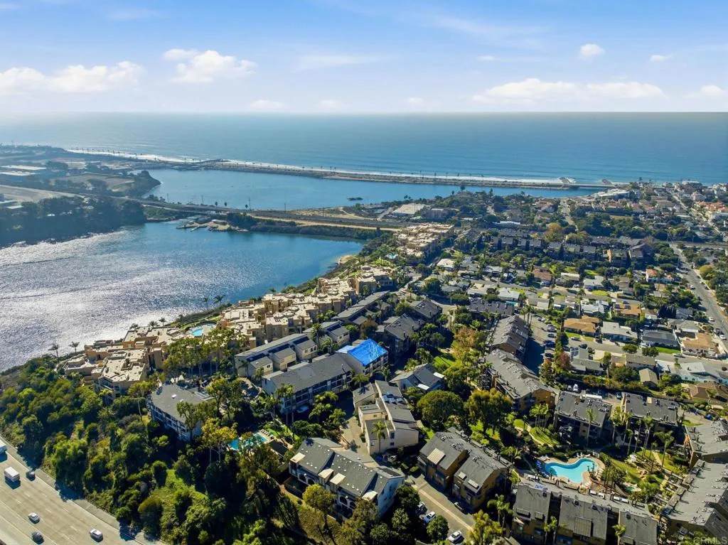 4021 Layang Layang Circle - Photo 1