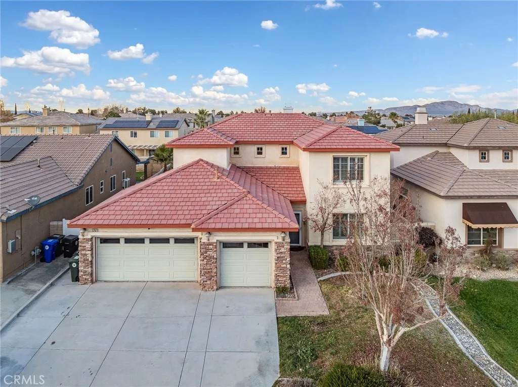 13752 Dodie Avenue - Photo 1