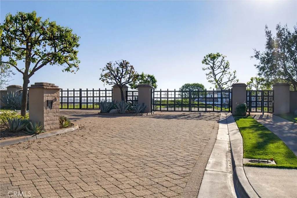 https://bt-photos.global.ssl.fastly.net/sandiego/orig_boomver_2_306605198-1.jpg