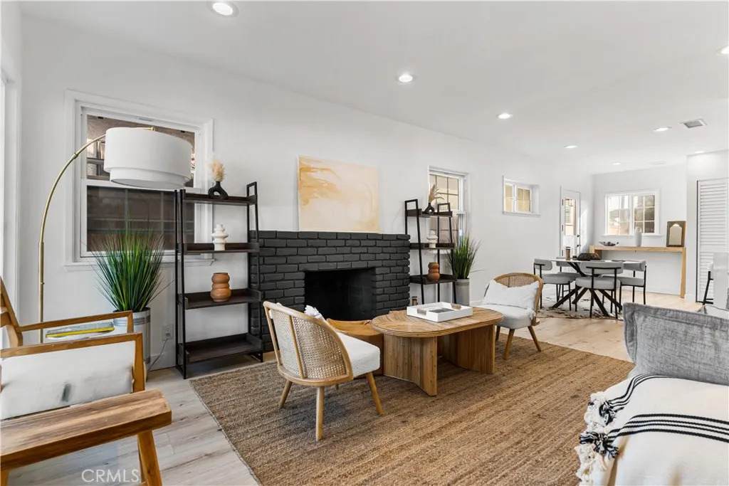 4908 109th Street - Photo 1