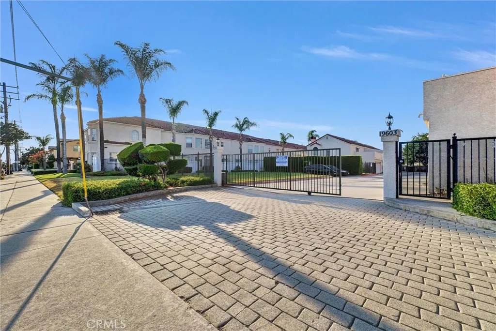 19555 Cypress Street - Photo 1