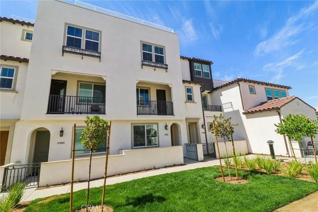 1306 Cantada Court - Photo 1