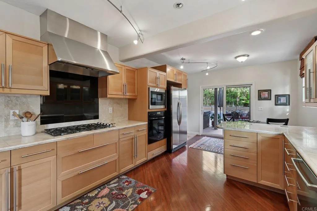 6712 Cantil Street - Photo 1