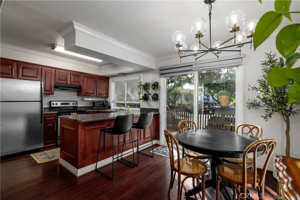 7940 Mission Center Court - Photo 1