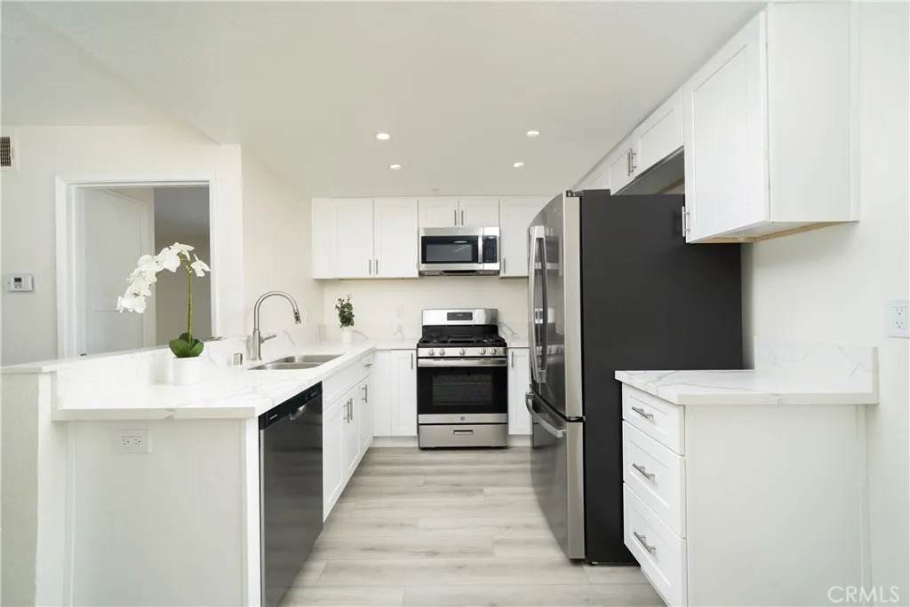 1501 Brea Boulevard - Photo 1