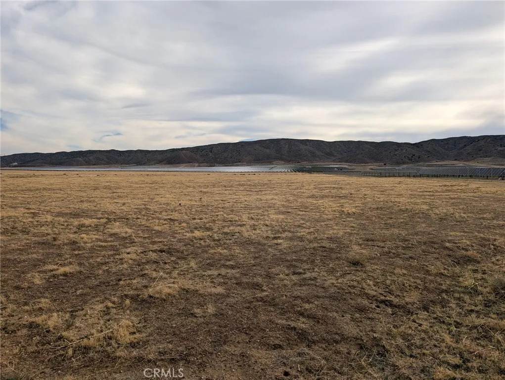 0 Vic 95th St W & Avenue K8 - Photo 1