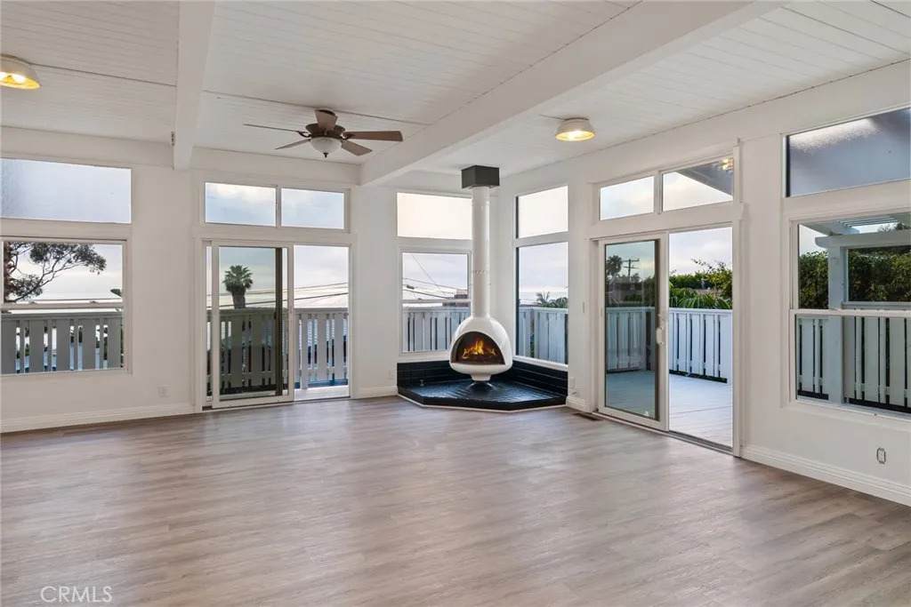 31913 9th - Photo 1