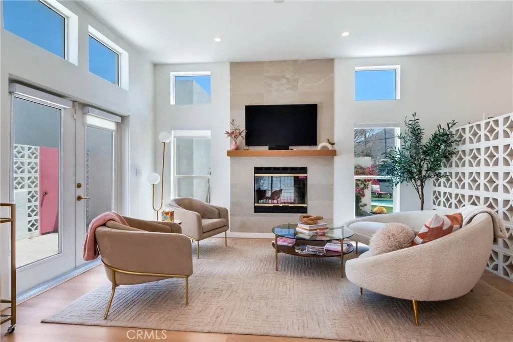 2723 Junipero - Photo 1