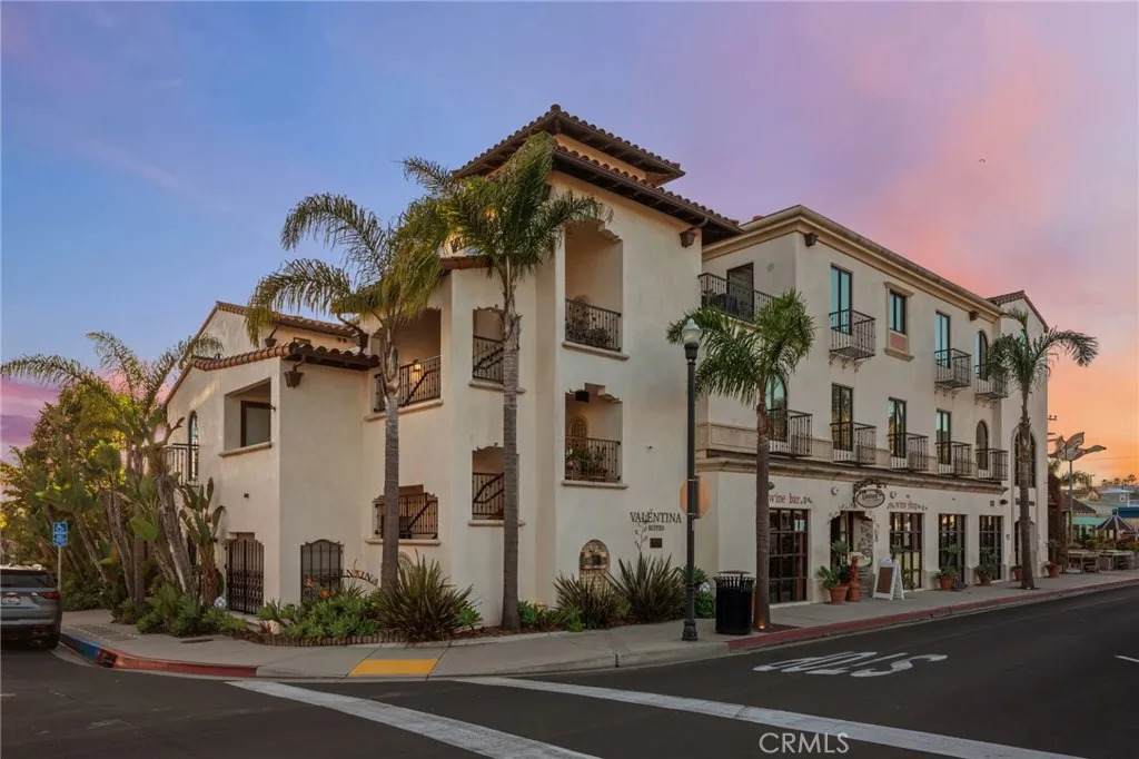 911 Price Street - Photo 1