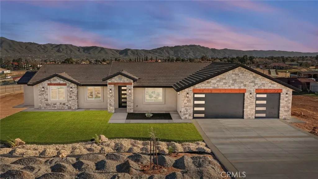 18399 Pacific - Photo 1