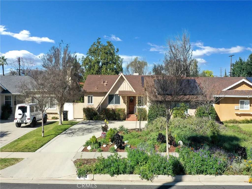 18915 Liggett - Photo 1