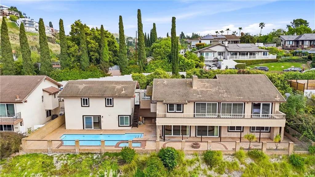 18831 Winnwood Lane - Photo 1