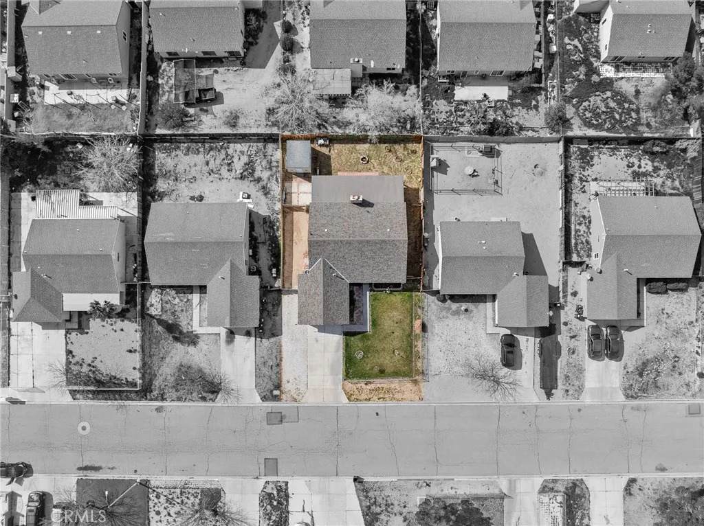 17956 Kendall Circle - Photo 1