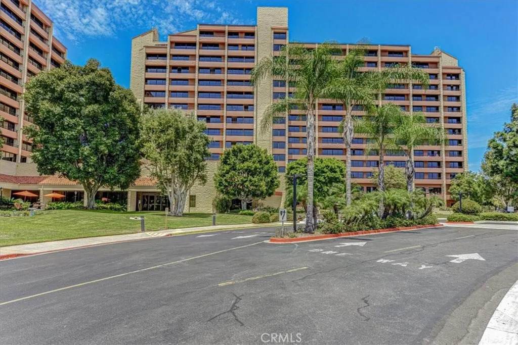24055 Paseo Del Lago - Photo 1