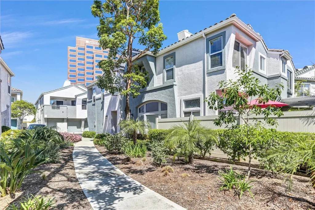 https://bt-photos.global.ssl.fastly.net/sandiego/orig_boomver_2_306655139-1.jpg